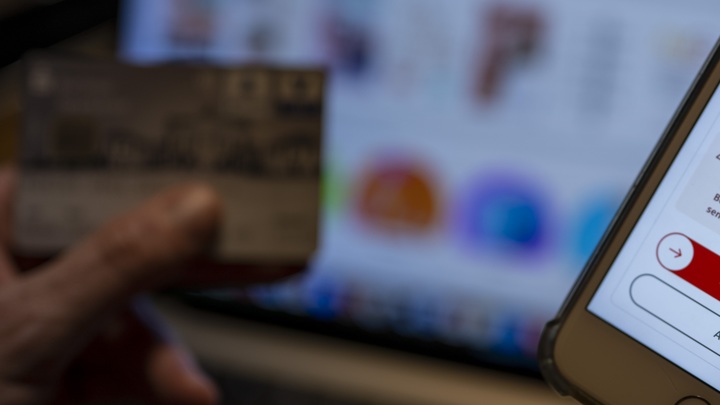 У русских карты блокировали: Президент Индонезии выдал предупреждение