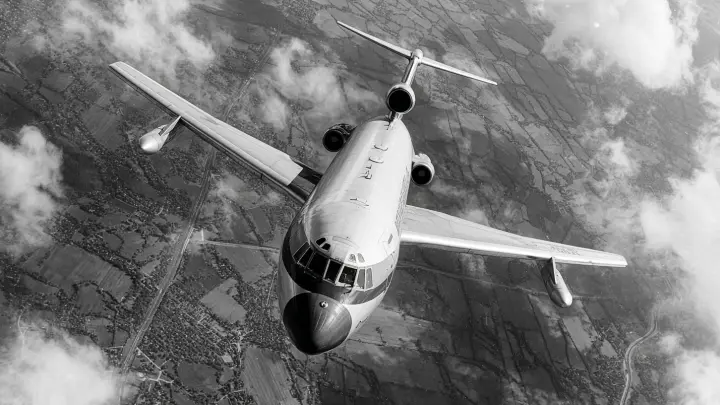 Драка на высоте: авиакомпания Jet2 пожизненно забанила пассажиров