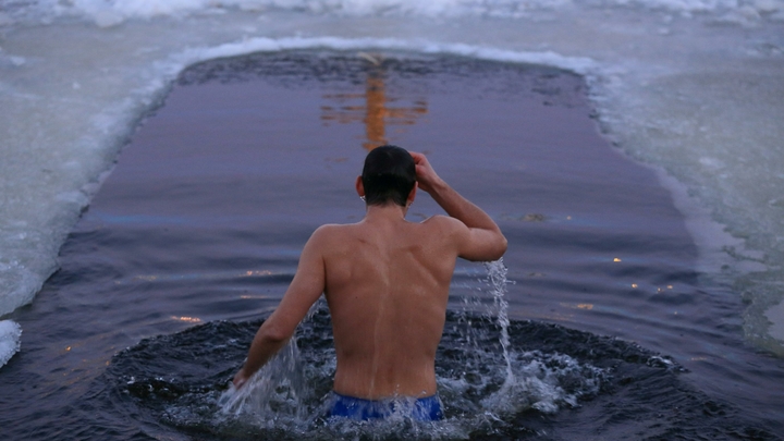 Крещение в Московской области 2024: адреса купелей – где окунуться в прорубь на праздник