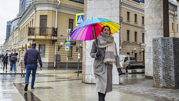 Самый сильный ливень: Москву ожидает проливной дождь с рекордными осадками