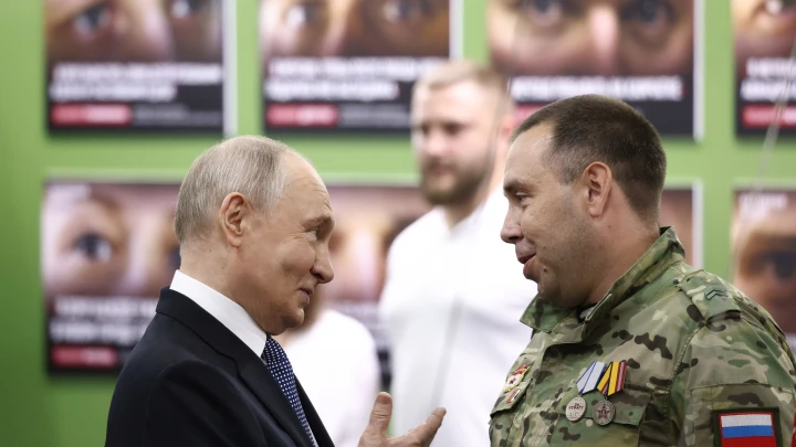 Если Фронт оказался фронт: Ъ раскрыл, что делал Путин за кулисами форума ОНФ