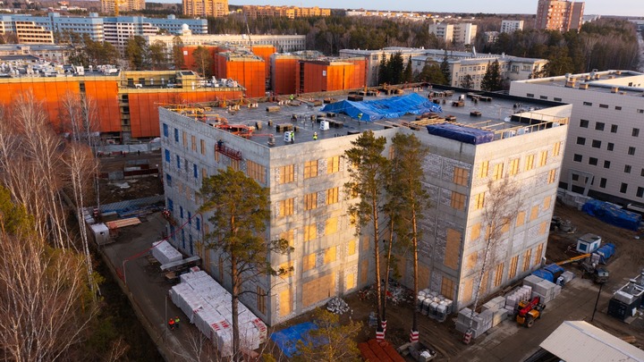 Готовность нового строящегося кампуса НГУ оценили в 70%