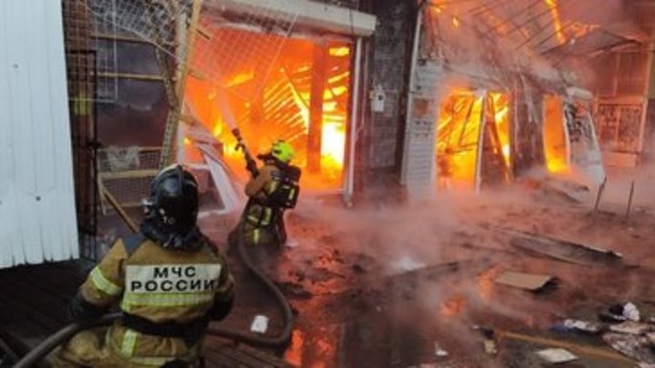 Владельцы погоревшего рынка Классик заплатят штраф в 30 раз меньше нанесённых торговцам убытков