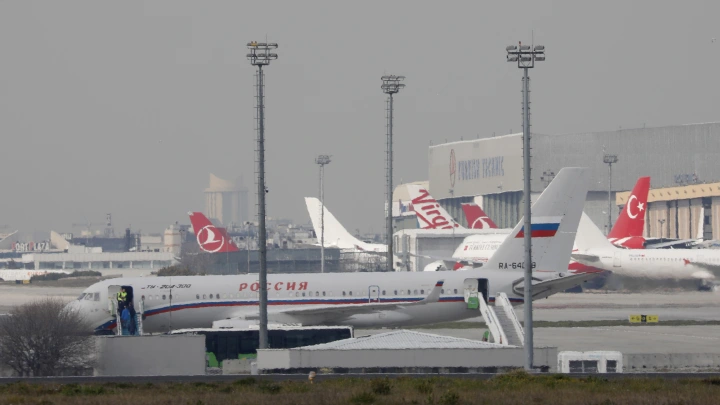 Flightradar24: Самолет с делегацией России вылетел из Стамбула