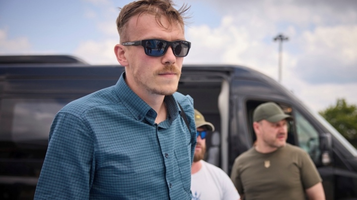 Возвращенный Турцией на Украину Денис Прокопенко вновь возглавил подразделение «Азов»*