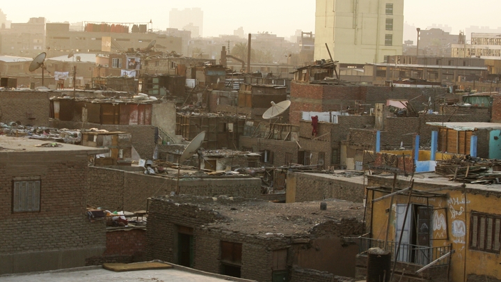 Полячка впала в истерику, увидев русские буквы в Египте