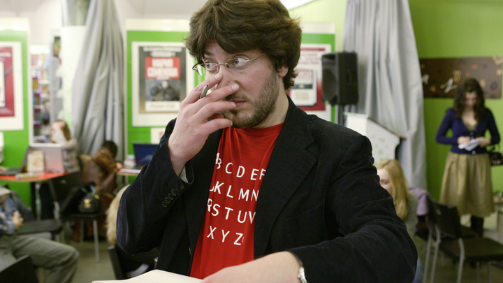 А теперь правду: Оскорбившему святого Артемию Лебедеву выставили счёт