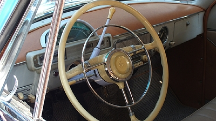 В ретроавтомобиле Гоши Куценко нашли тело женщины, убитой с особой жестокостью