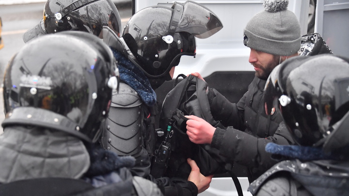 Выяснились новые подробности о массовом задержании в кафе «Альшам» в Екатеринбурге