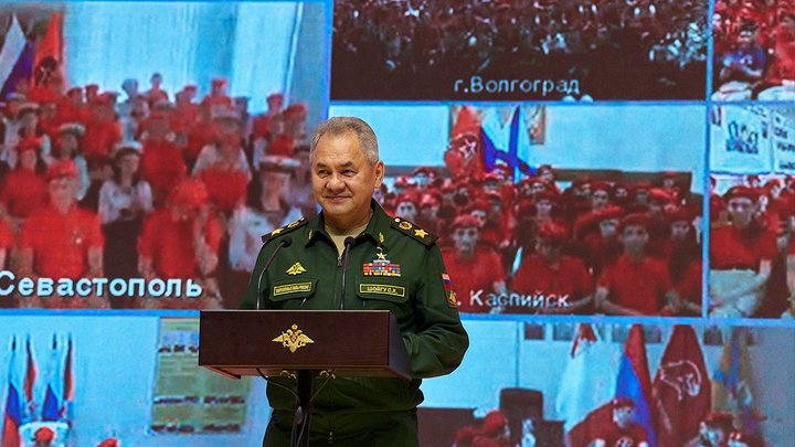 Металла в голосе не слышу: Шойгу взялся за наведение порядка во всех военкоматах России