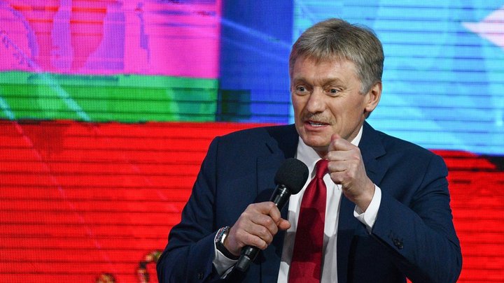 Ковидный антирекорд не напугал Кремль. Песков заверил: всё под контролем