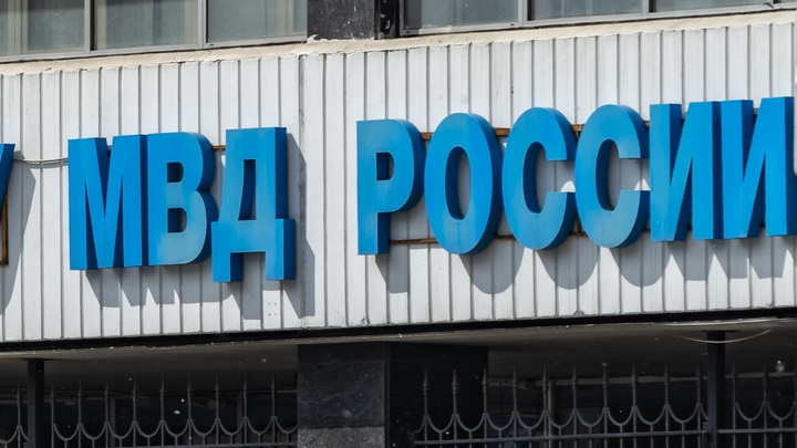 Изменения в указе. МВД будет иначе принимать справки медосвидетельствования у иностранцев