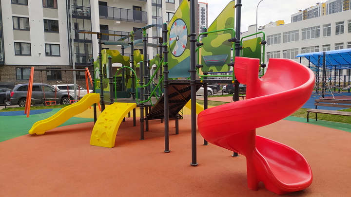 Названы пять симптомов опасного течения COVID-19 у детей