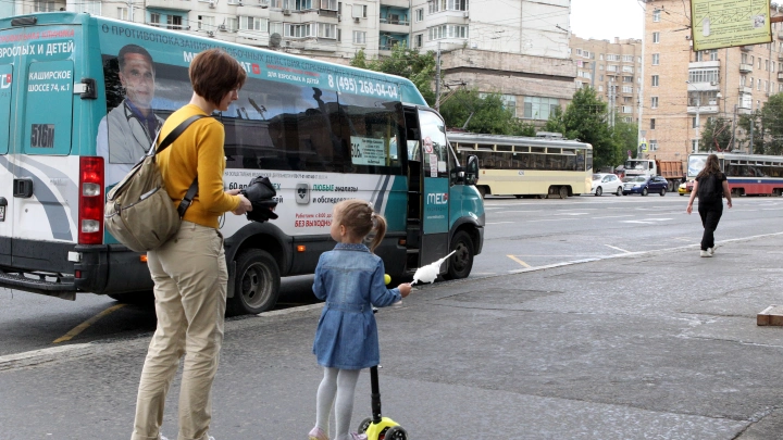 День дочери: поздравления в прозе и стихах