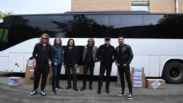 Артисты из России попали в ДТП после концерта в Херсоне: О ЧП рассказала группа Земляне