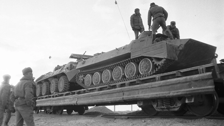 Уезжал Сергей, вернулся Нурмамад. В Россию прибыл перебежчик - народ в гневе: Почему не в СИЗО?