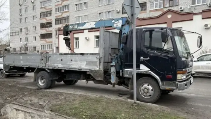 Мигрантка родила от случайного Сухроба: семья решила избавиться от ребенка с помощью эвакуатора