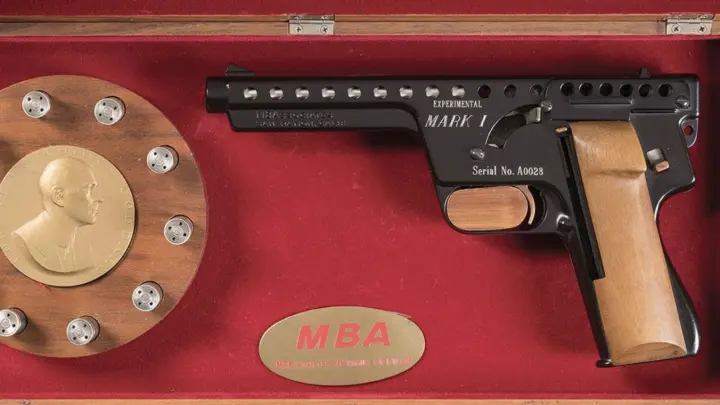 Gyrojet: Пистолет, стреляющий мини-ракетами