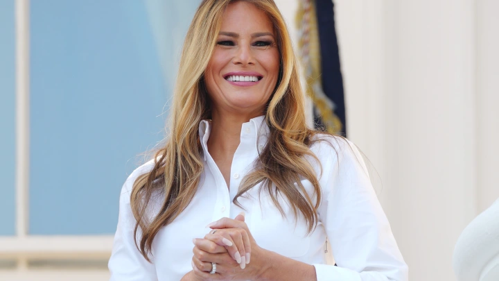 Школьница из ЛНР написала письмо жене Дональда Трампа
