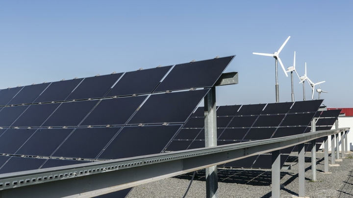 Украина распустила фейк о краже Россией солнечной электростанции