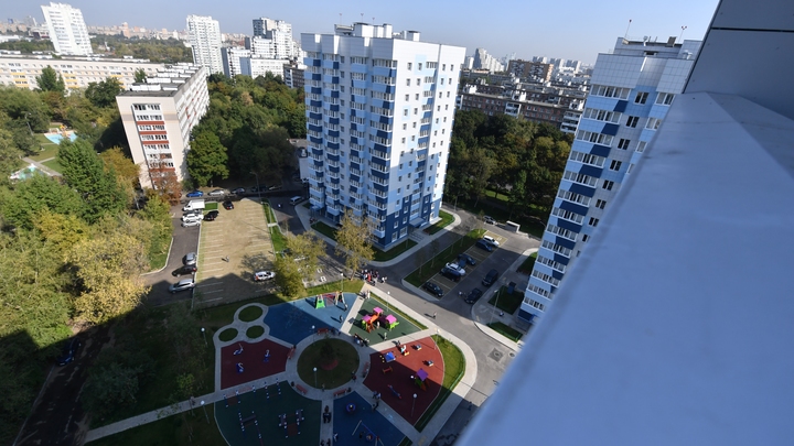 Шестилетняя девочка выпала из окна 11 этажа в Подмосковье