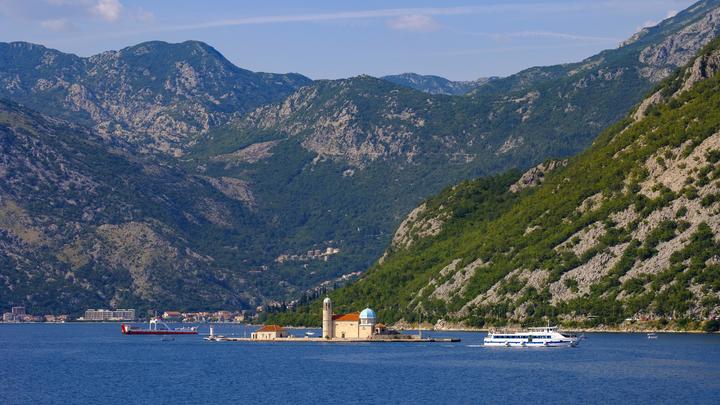 Черногория ужесточила условия въезда в страну: Кого коснутся изменения