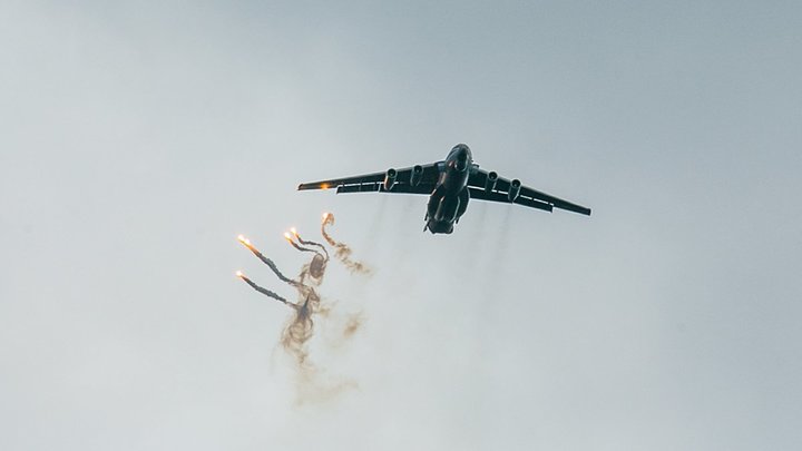 Погибло 11 военлётов: Детали трагедии А-50, о которых не говорят