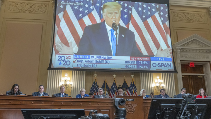 Трамп намерен положить конец карьере Байдена и “обезумевшей” Пелоси: “Раз и навсегда!”