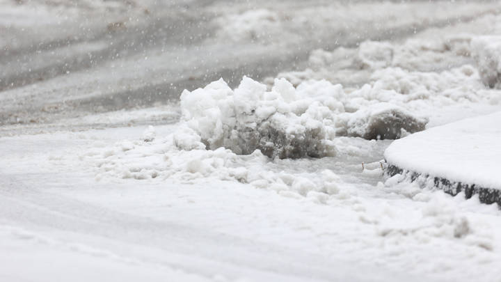 Днепр скоро замёрзнет: эксперт предупредил об опасности в Крынках