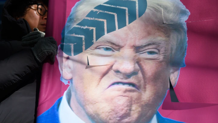 Планы Трампа сдала очаровательная блондинка. Мир с Россией - ширма?