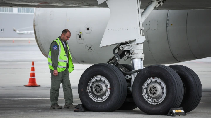 Сбой у Аэрофлота: в Минтрансе назвали приоритетные рейсы. Куда пассажиры доберутся быстрее всего?