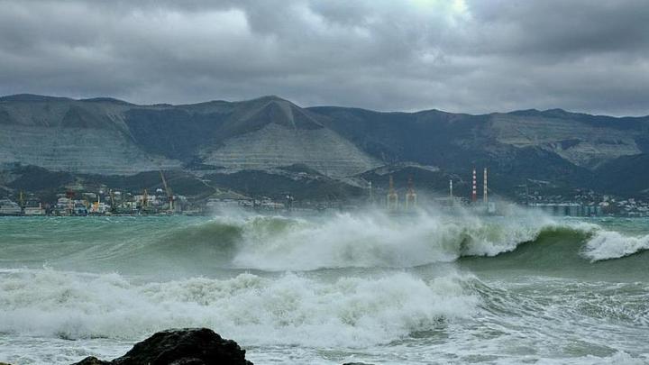 На Новороссийск надвигается ураган