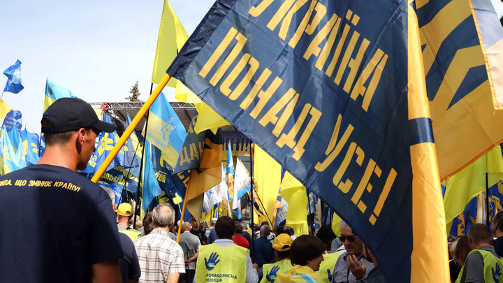 Серпентарий по-днепропетровски: На Украине несогласных запугивают ядовитыми змеями