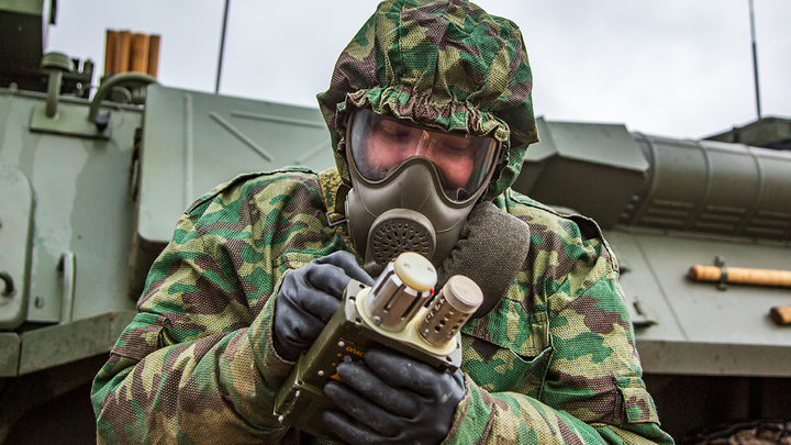 Украинских боевиков из подземелий Азовстали выкурят химические войска