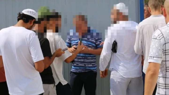 В молельной комнате Геленджика полицейские задержали мигрантов-нелегалов