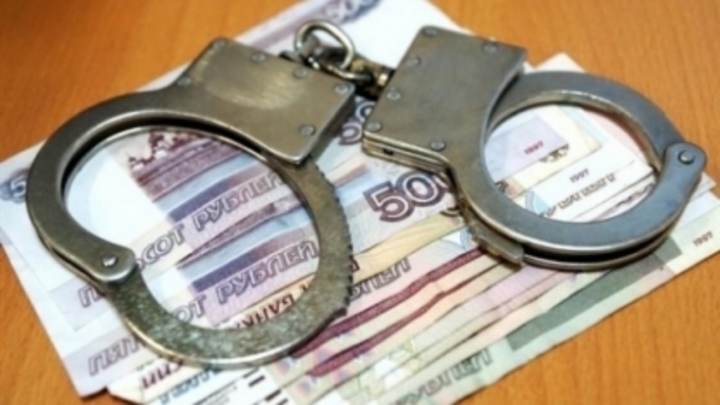 В Самаре финансист учебного заведения подозревается в отмывании незаконно полученных денег