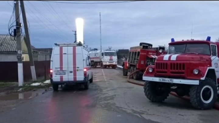 В пяти районах Кубани остаются подтопленными 281 дом и 909 дворов