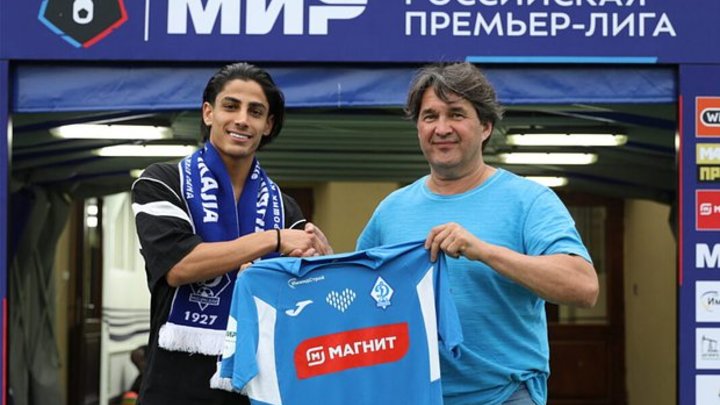 Махачкалинское «Динамо» заявило иранского футболиста Хоссейннеджадмахаленколая