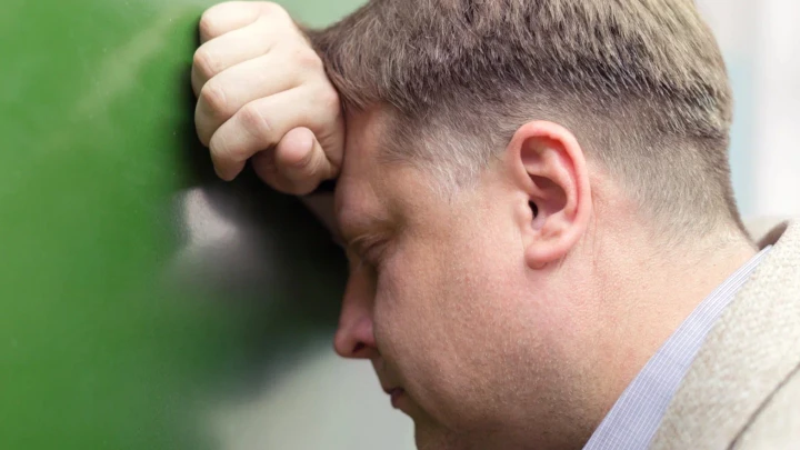 Эта патология по-прежнему недооценивается: Депутат предложил помочь миллионам русских с мигренью