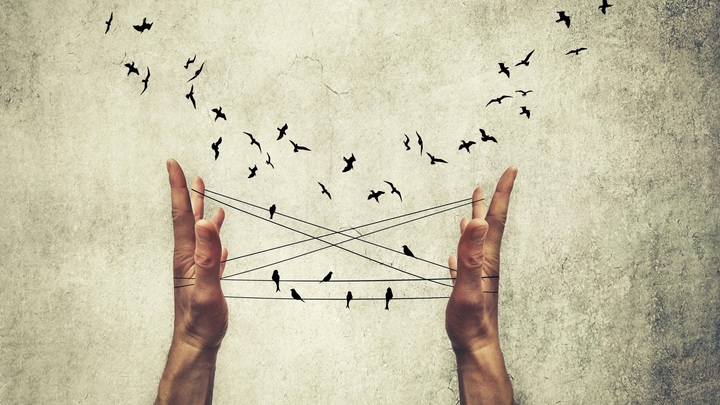 Кричали, что он отброс: Русского мальчика затравили в немецкой школе. А к маме пришли ювеналы