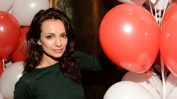 Певица Светлана Светикова готовится стать мамой в третий раз