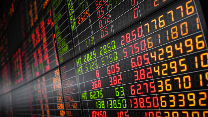 Валютная паника и вангование на фоне холодности Центробанка: Что происходит с ключевой ставкой