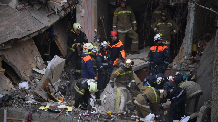 Новая деталь в трагедии: На Сахалине ищут человека, предупредившего о запахе газа до взрыва