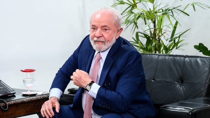 Детали разговора президента Бразилии с Зеленским: Есть идеальное решение конфликта