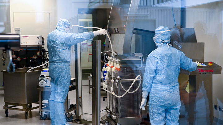 В боевой готовности: Назван срок начала вакцинации во всех регионах России