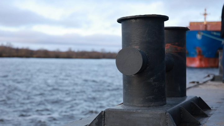 В ноябре начнут ходить буксиры на Бревенник