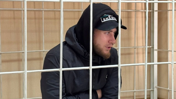 В Новосибирске отправили в СИЗО 23-летнего рецидивиста, отобравшего у ребёнка более 1 млн рублей