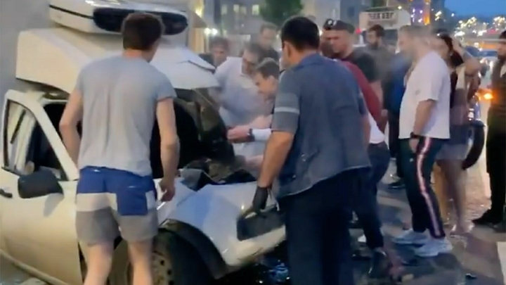 Они жили в нормальной семье: О чём умолчала жена Захарова на суде по делу Ефремова