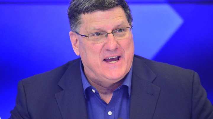 Идите к чёрту!: Жалобы киевлянина на Россию взбесили Риттера