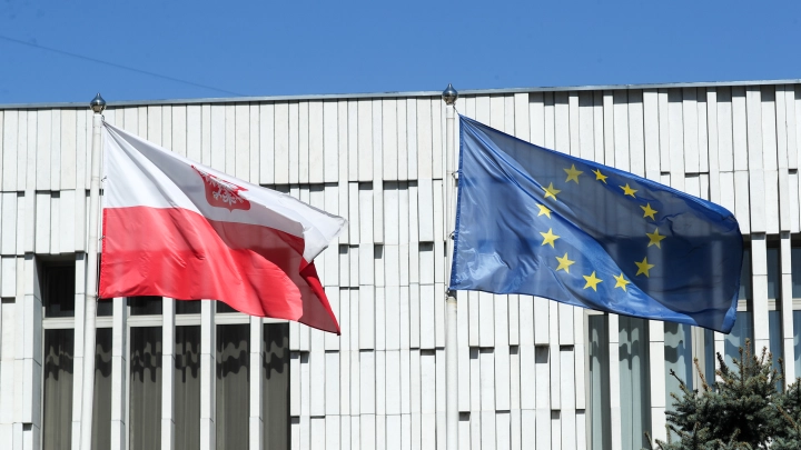 А вот и ответочка за Северные потоки: Одобрившая диверсии против России Варшава теперь пострадала сама